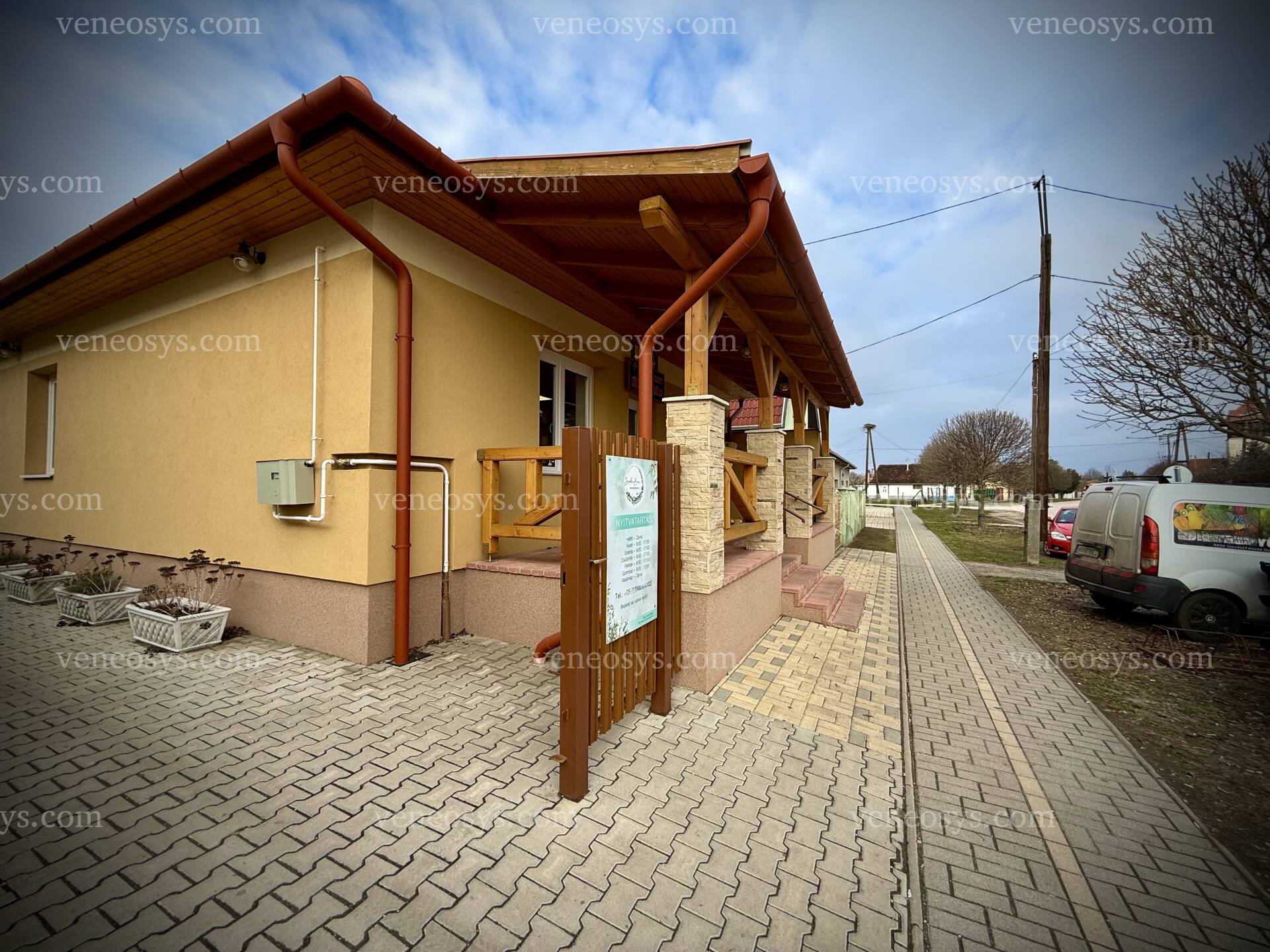 Újszász