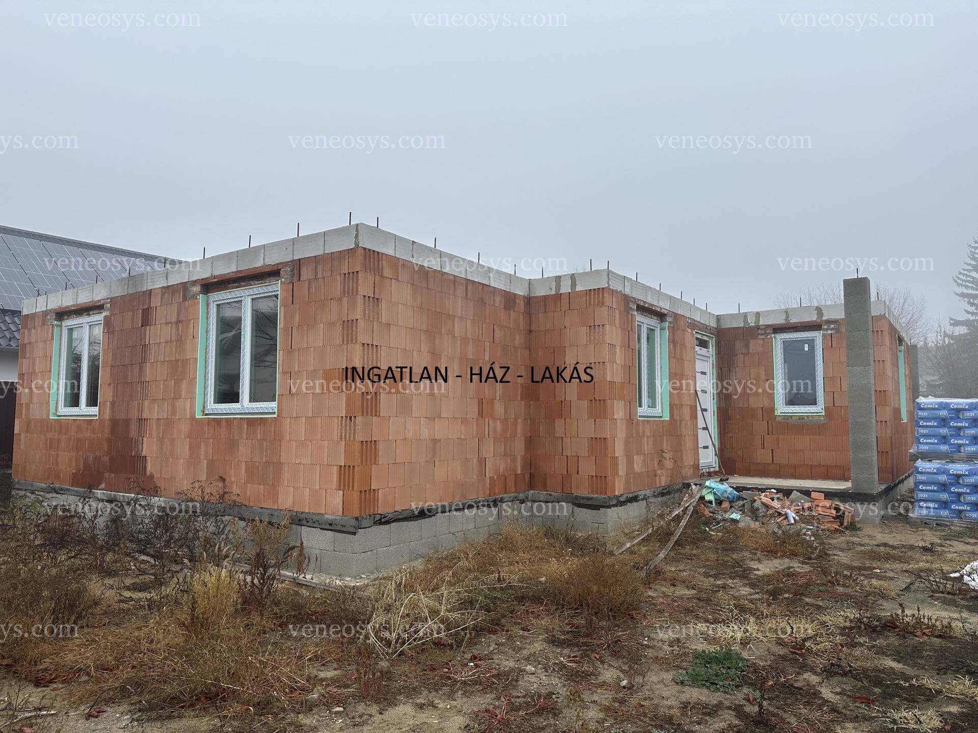 Ingatlan