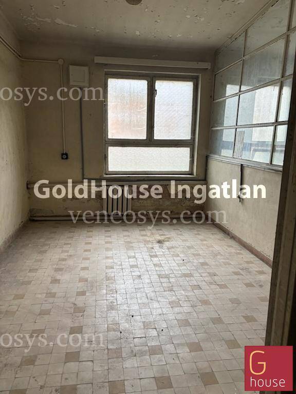 Ingatlan