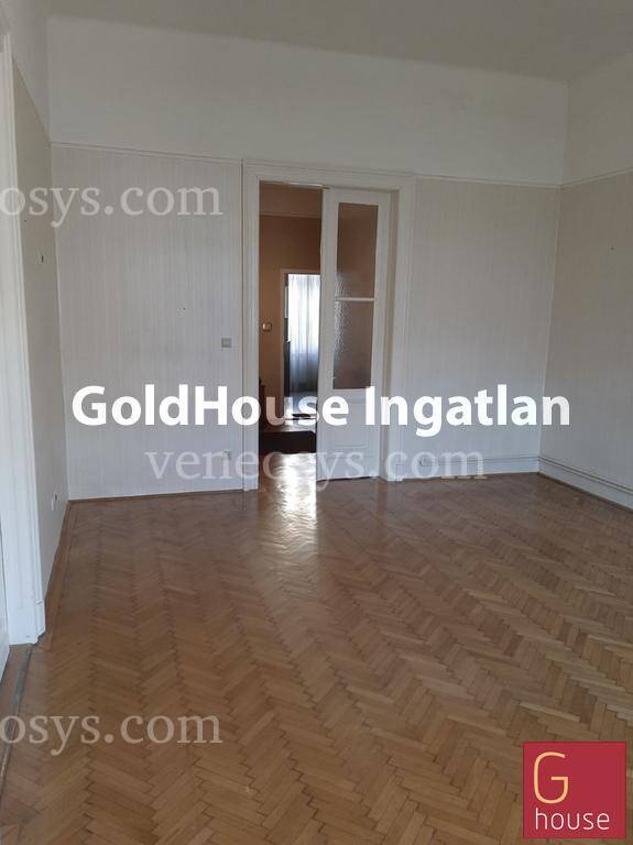 Ingatlan
