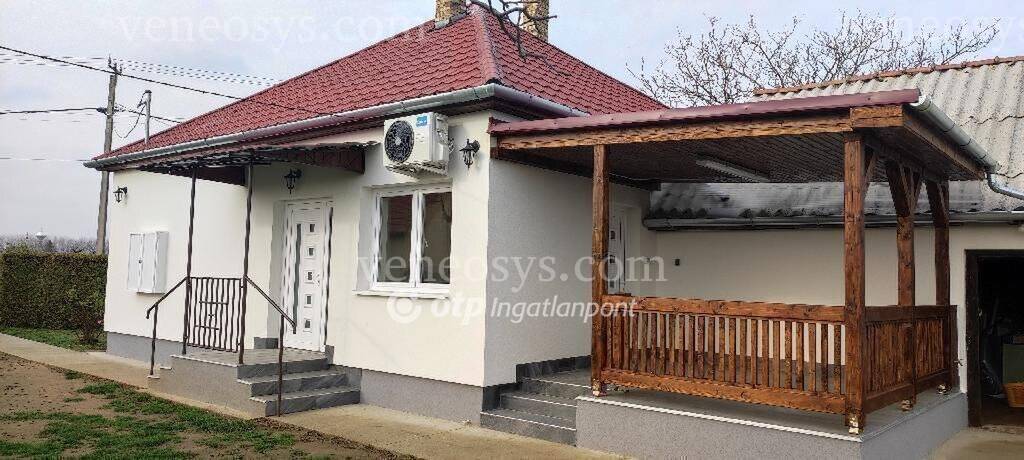 Ingatlan
