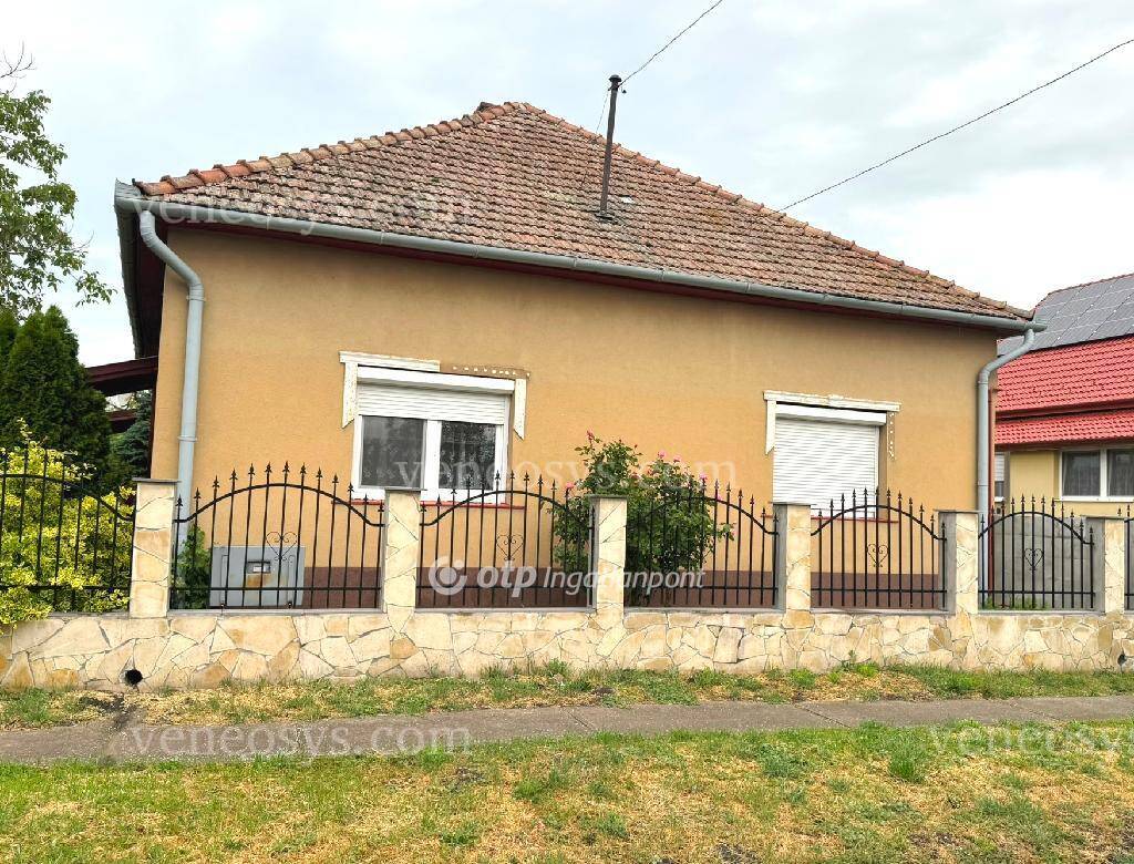 Tiszanána