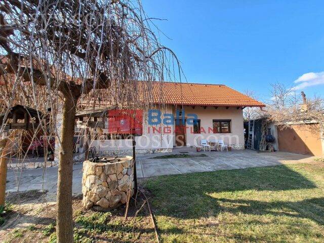 Ingatlan