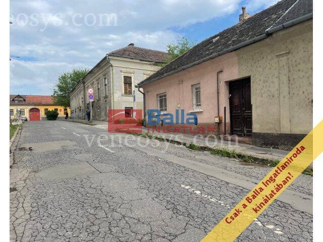 Ingatlan