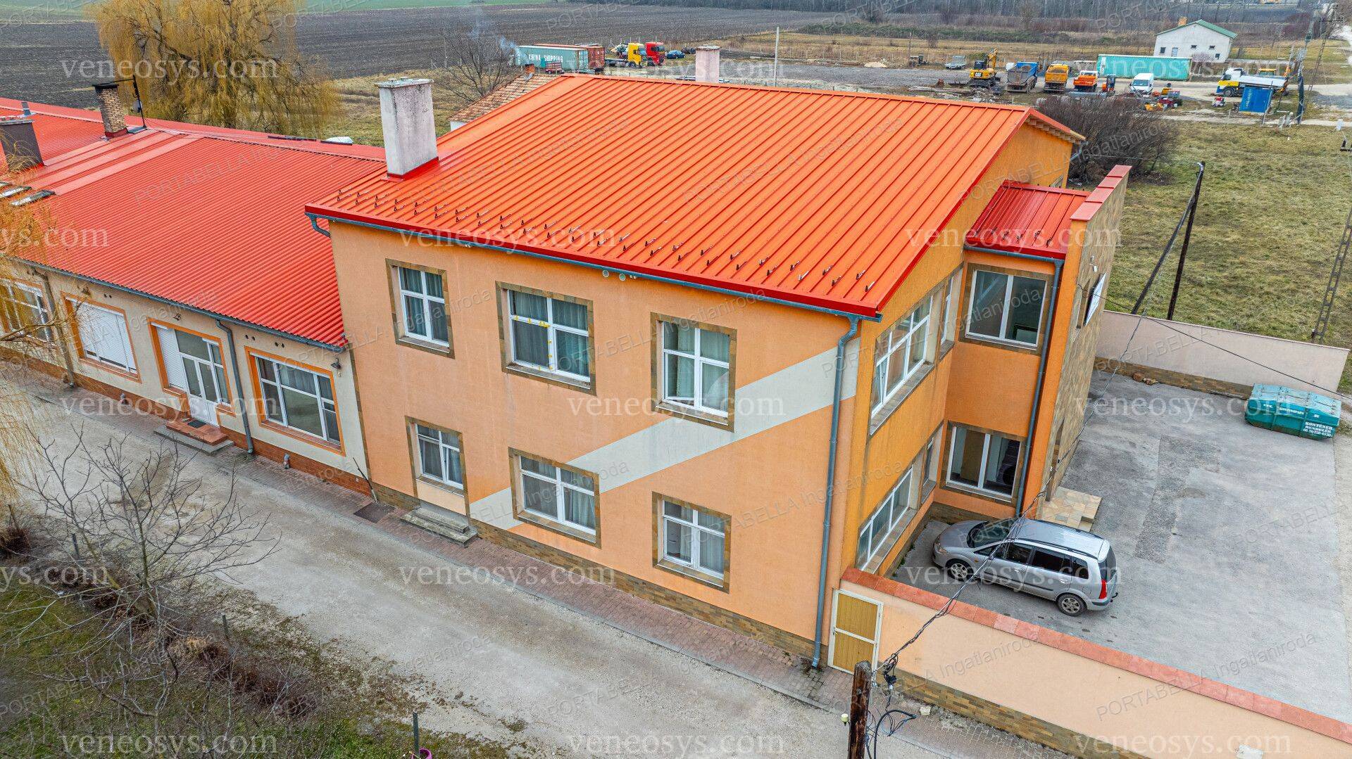 Ingatlan