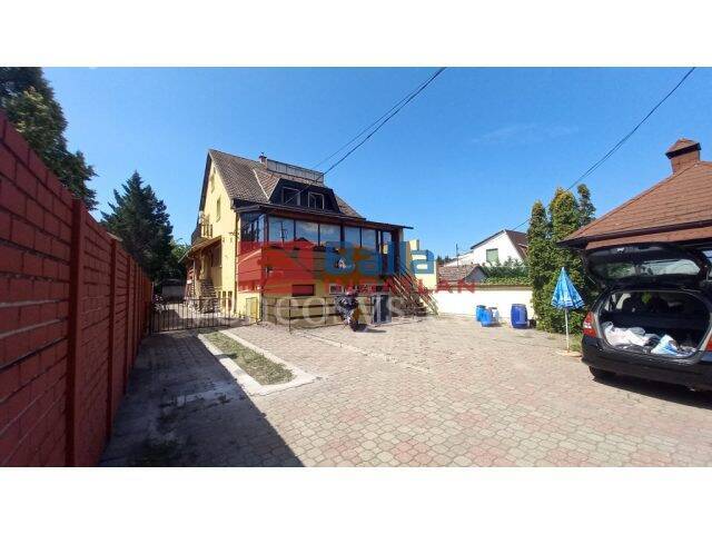 Ingatlan