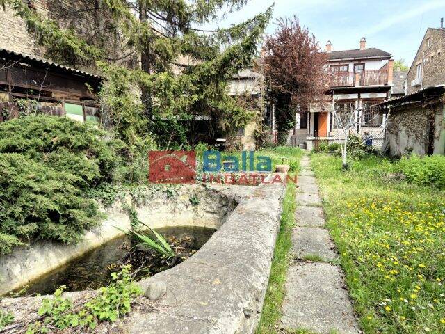 Ingatlan