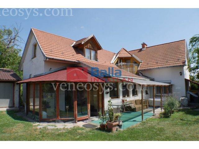 Ingatlan
