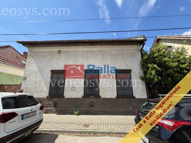 Ingatlan