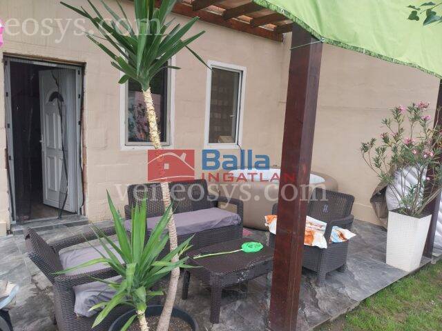 Ingatlan
