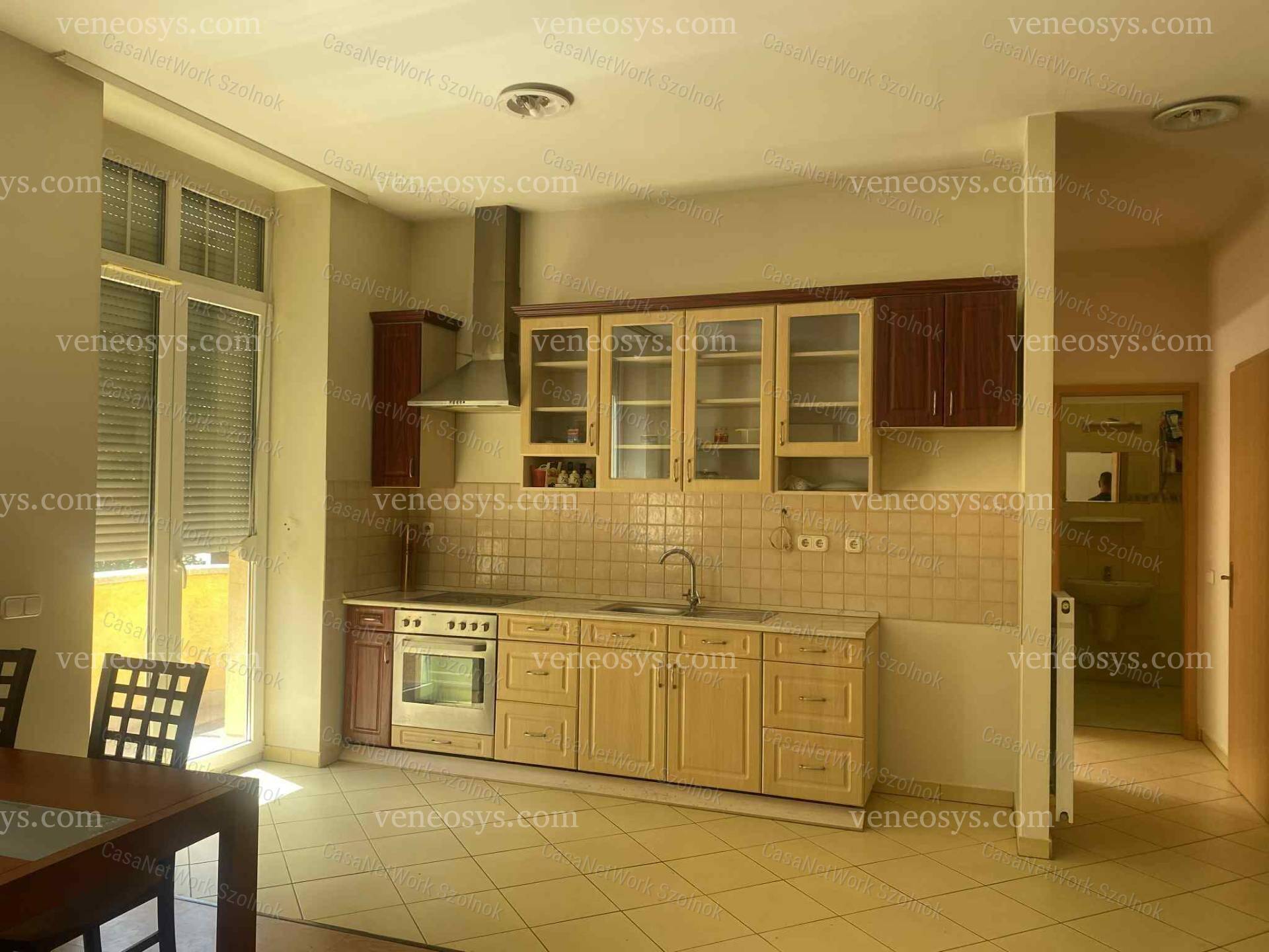 Ingatlan