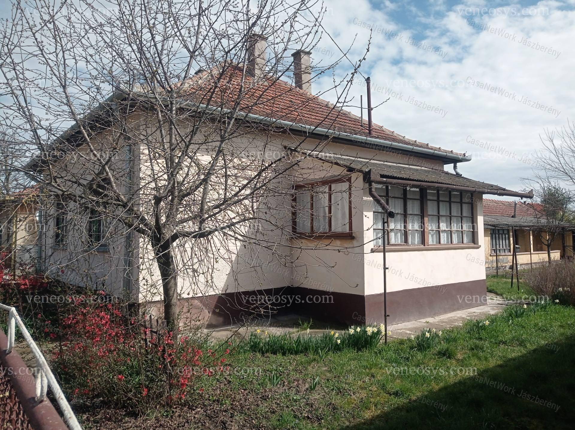 Ingatlan