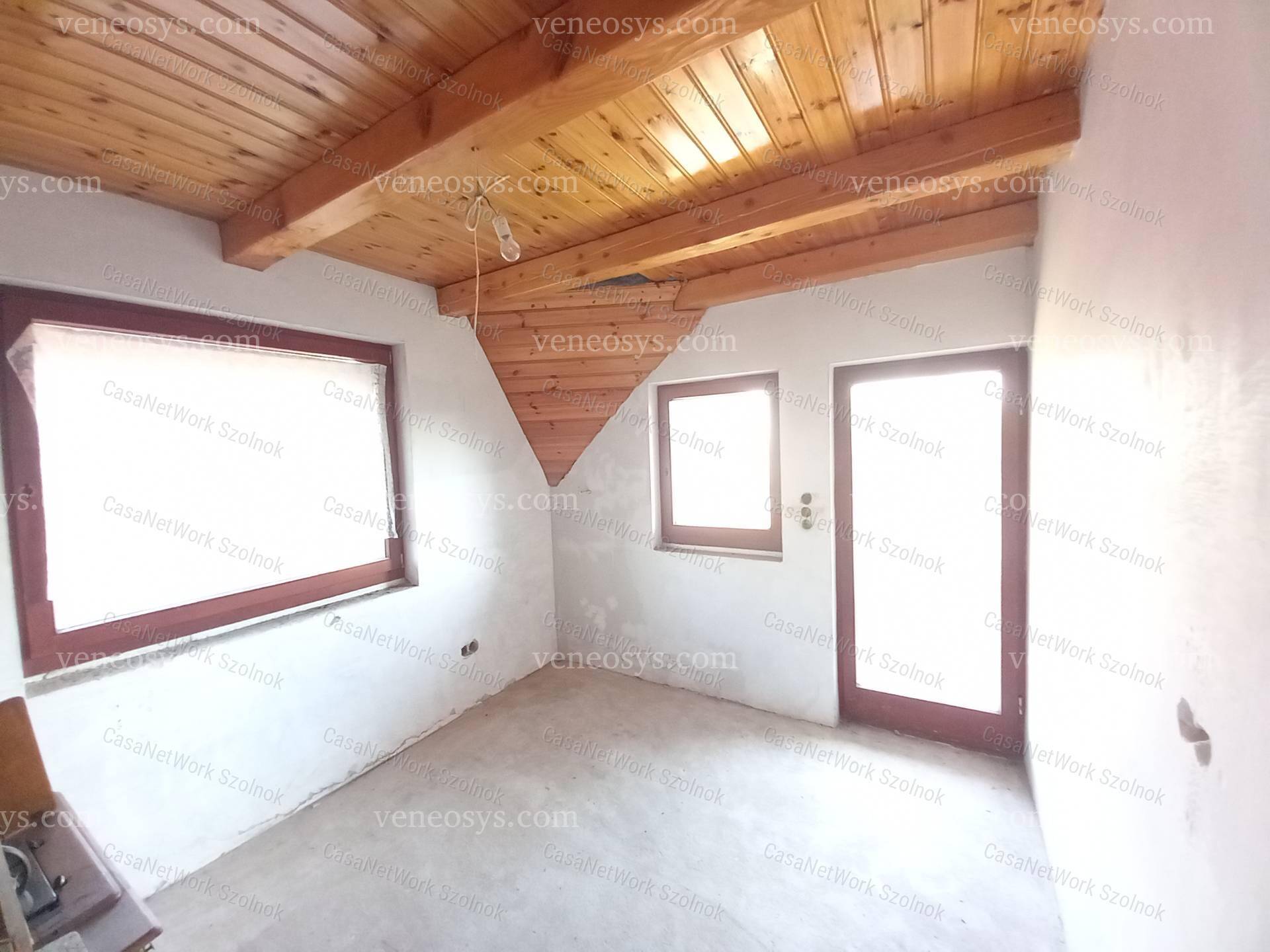 Ingatlan