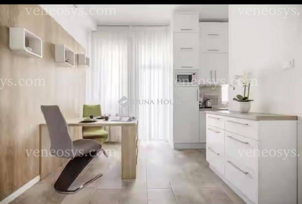 Ingatlan